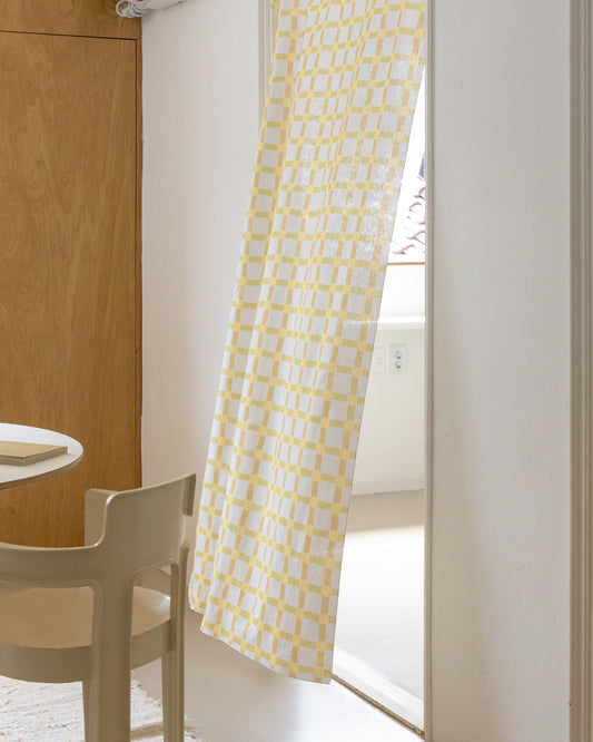 ドットチェック ドアカーテン - レモンオンウォームグレー