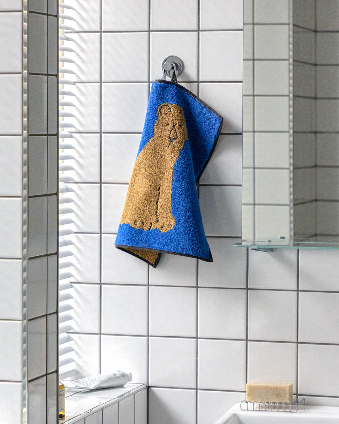 ライオネスハンドタオル - ブルー