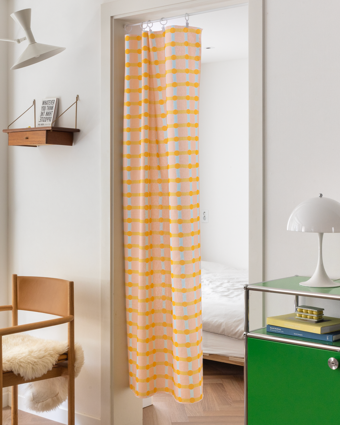 ドットチェックドアカーテン - オレンジとピンク