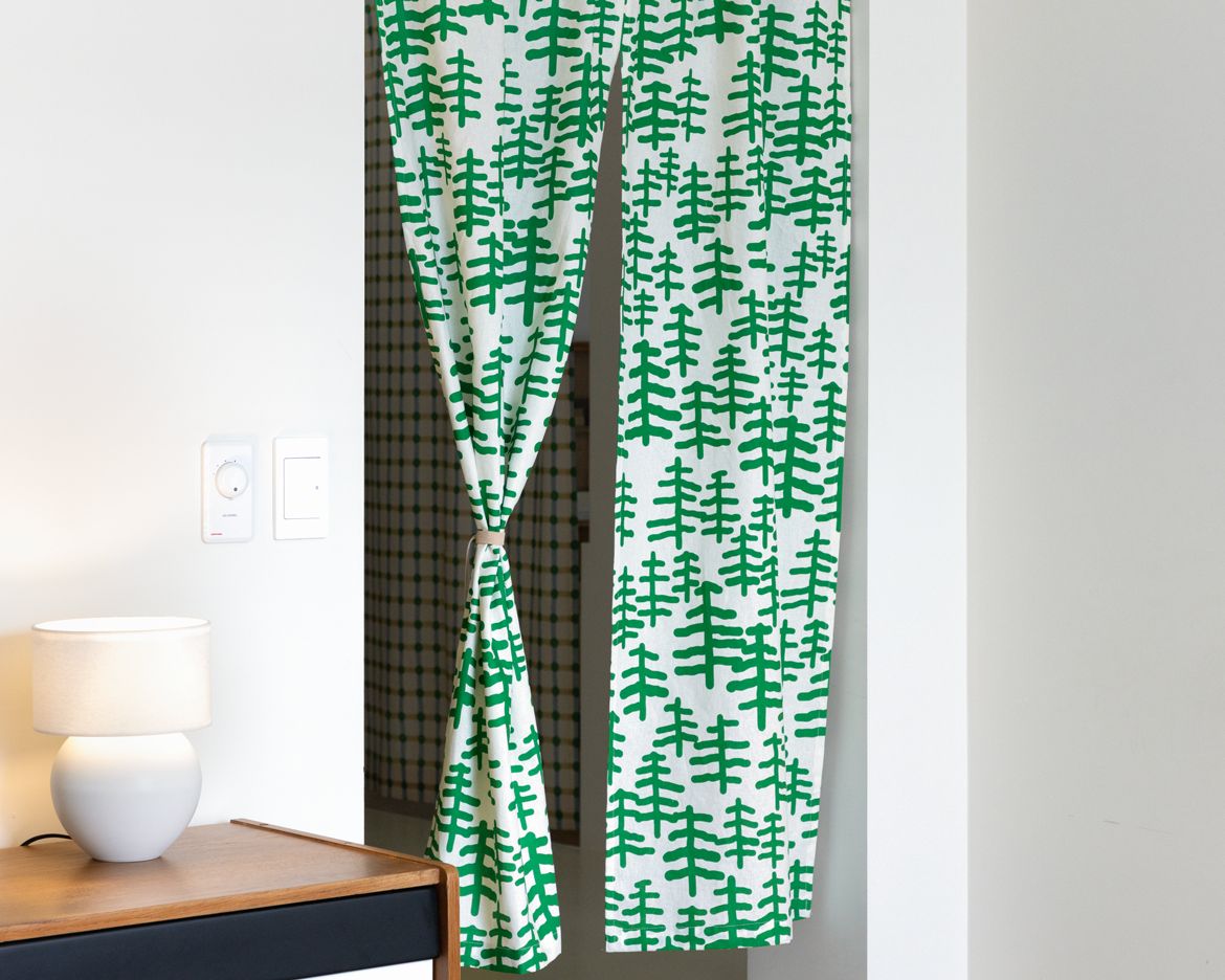 ツリー＆ツリー ハローカーテン グリーン