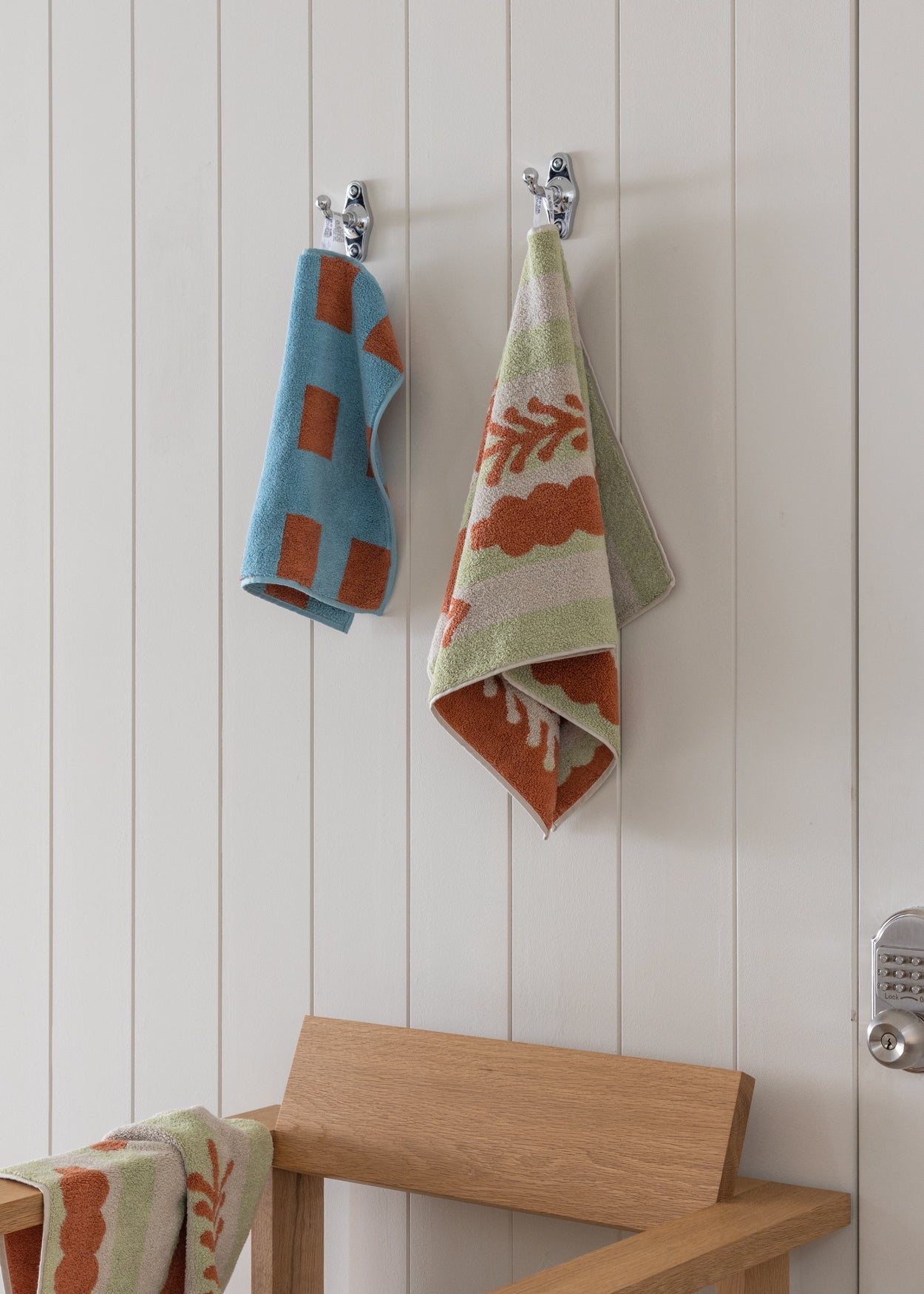 ツリーズ フェイスタオル - レンガ柄 カーキ