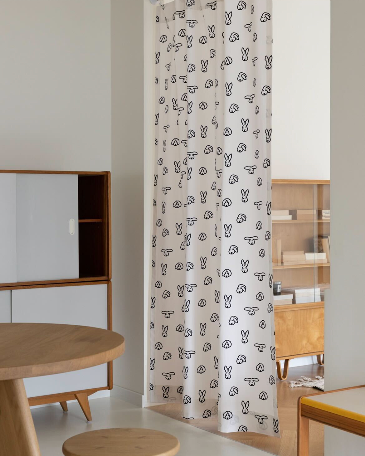 バニーバニーカーテン