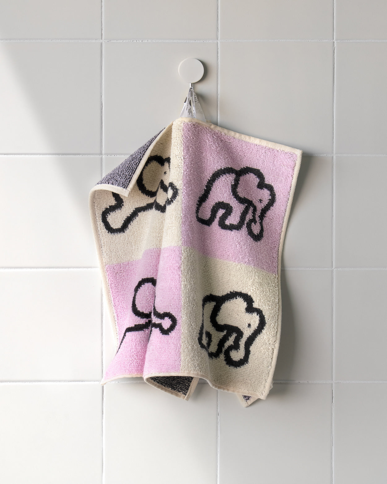 JUMPING ELEPHANT ハンドタオル