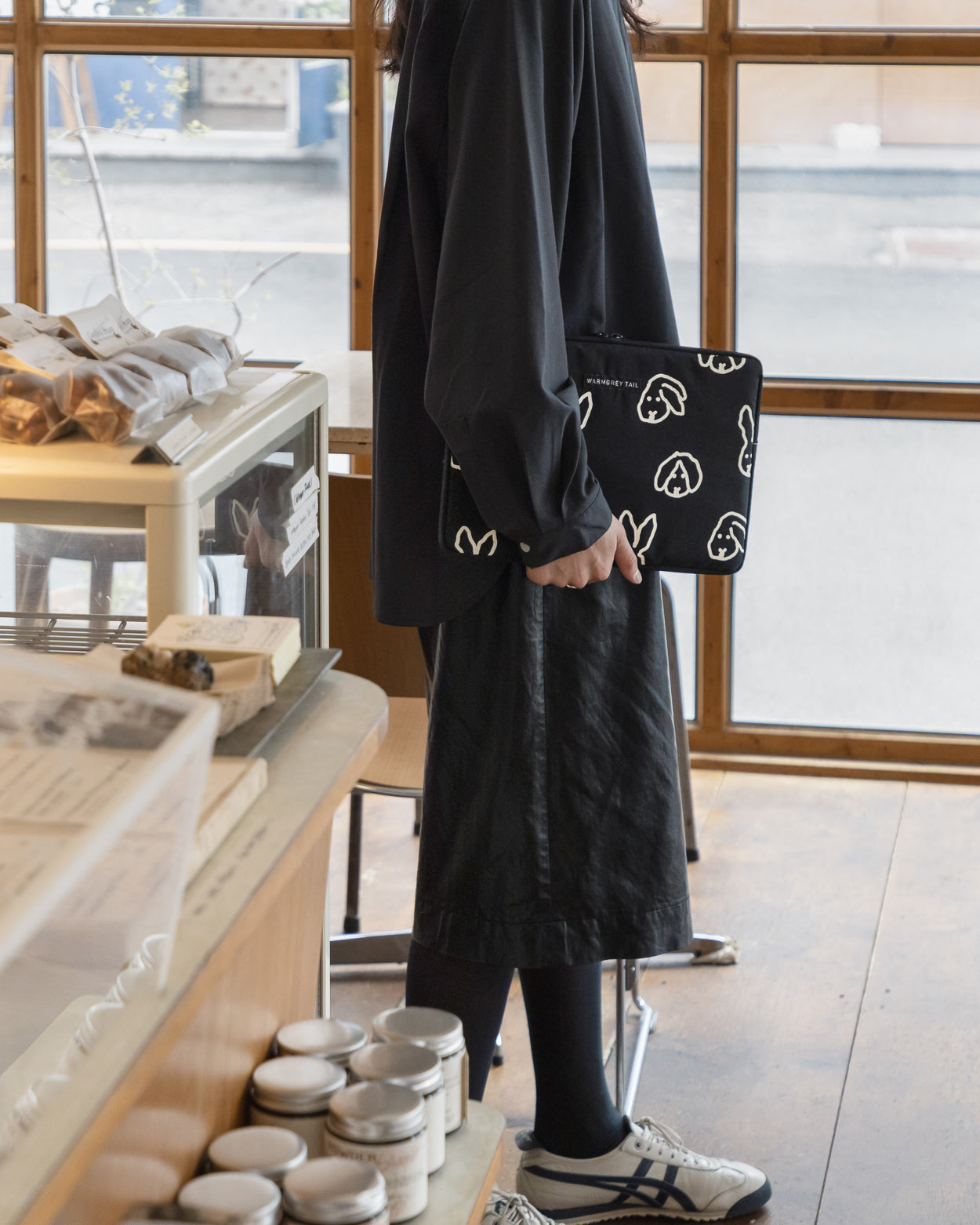 ノートパソコン/タブレット用ナイロンポーチ - バニーバニー ブラック