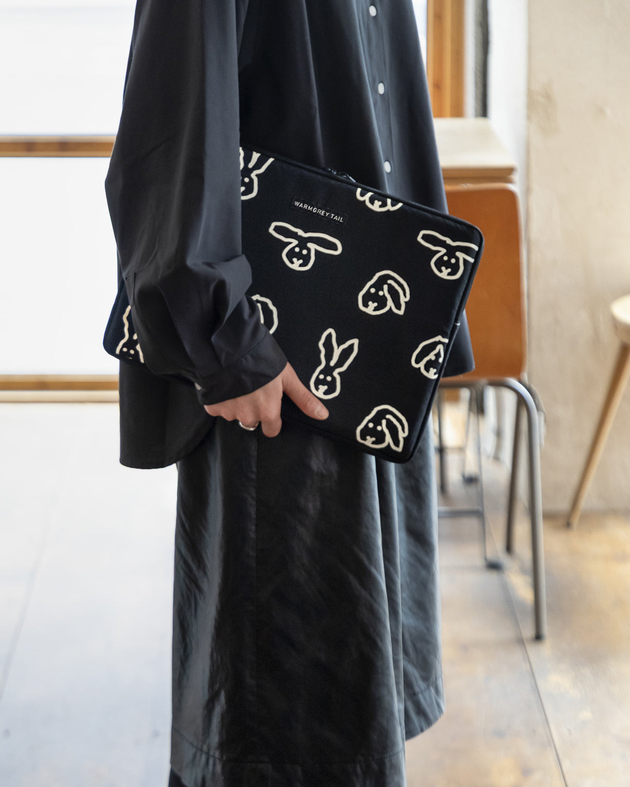 ノートパソコン/タブレット用ナイロンポーチ - バニーバニークリーム