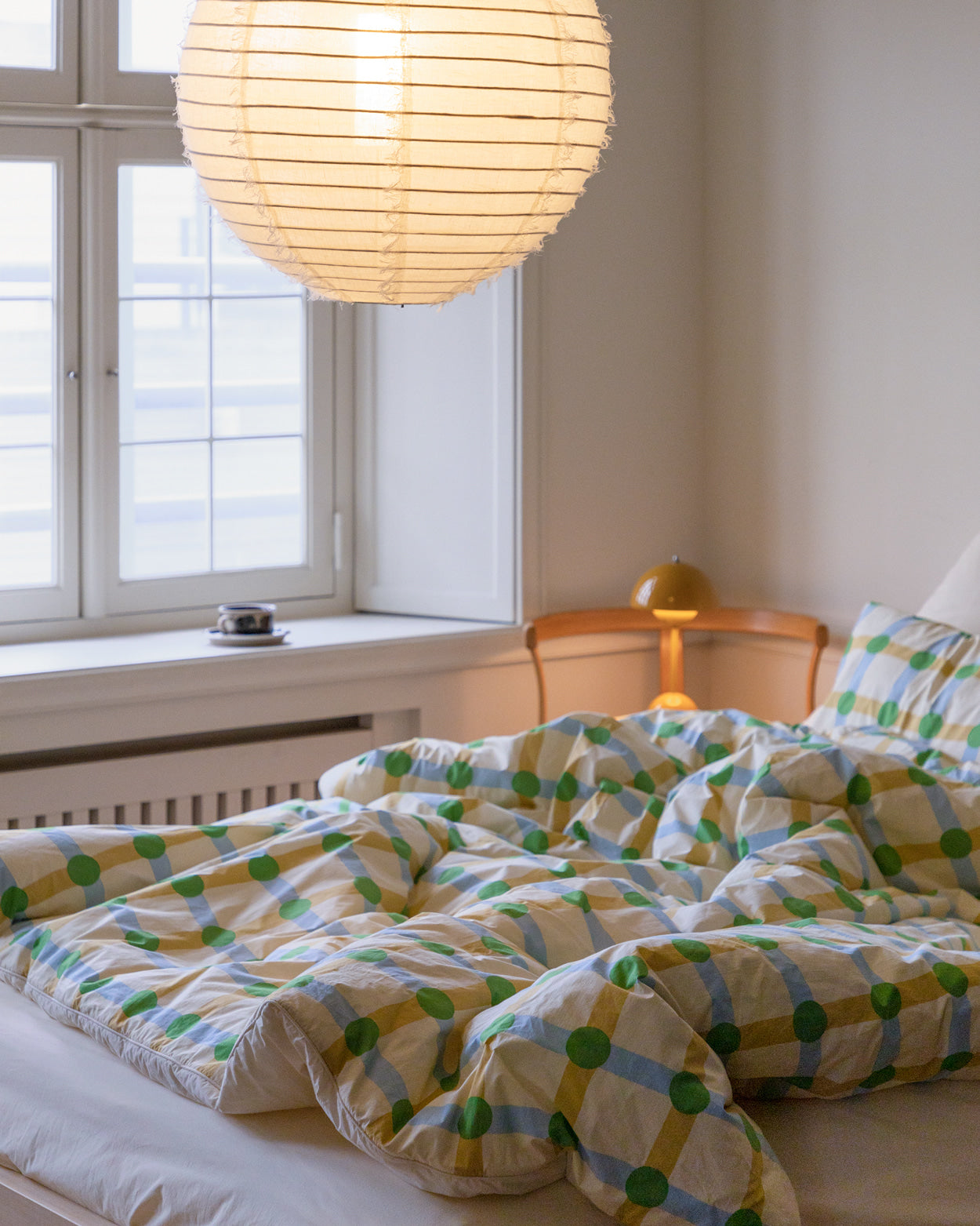 ベージュの掛け布団カバーにドットチェックグリーン