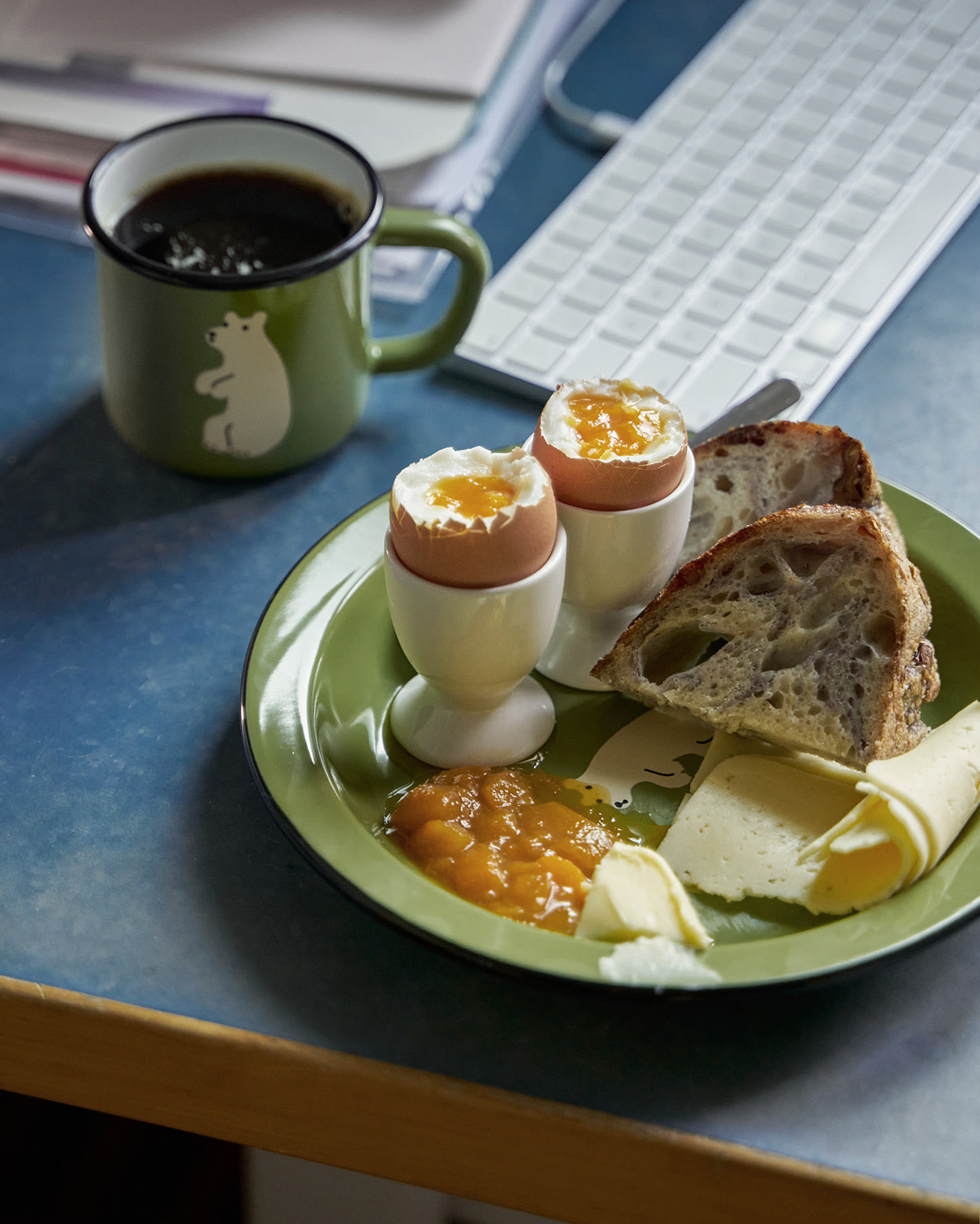 ハギーベア オリーブ マグカップ