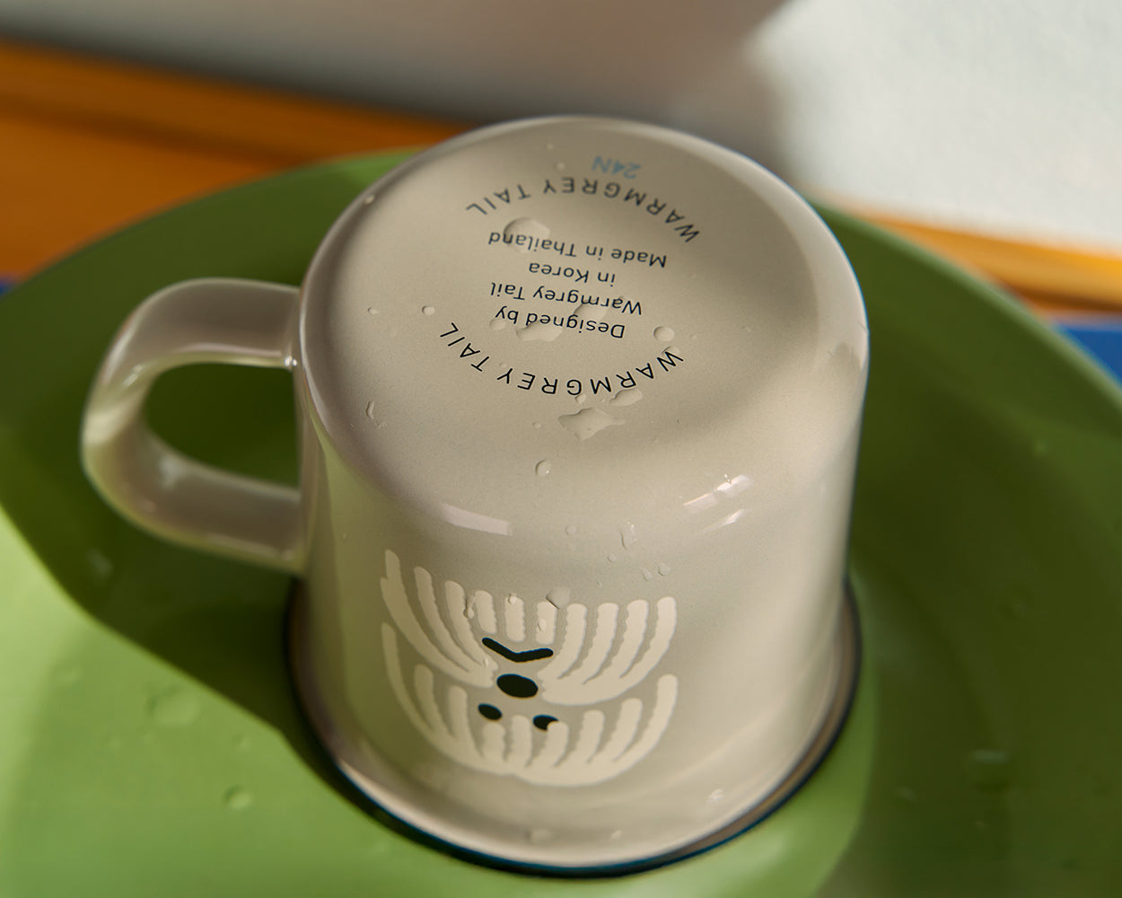 ふわふわ犬 ウォームグレー エナメルマグカップ