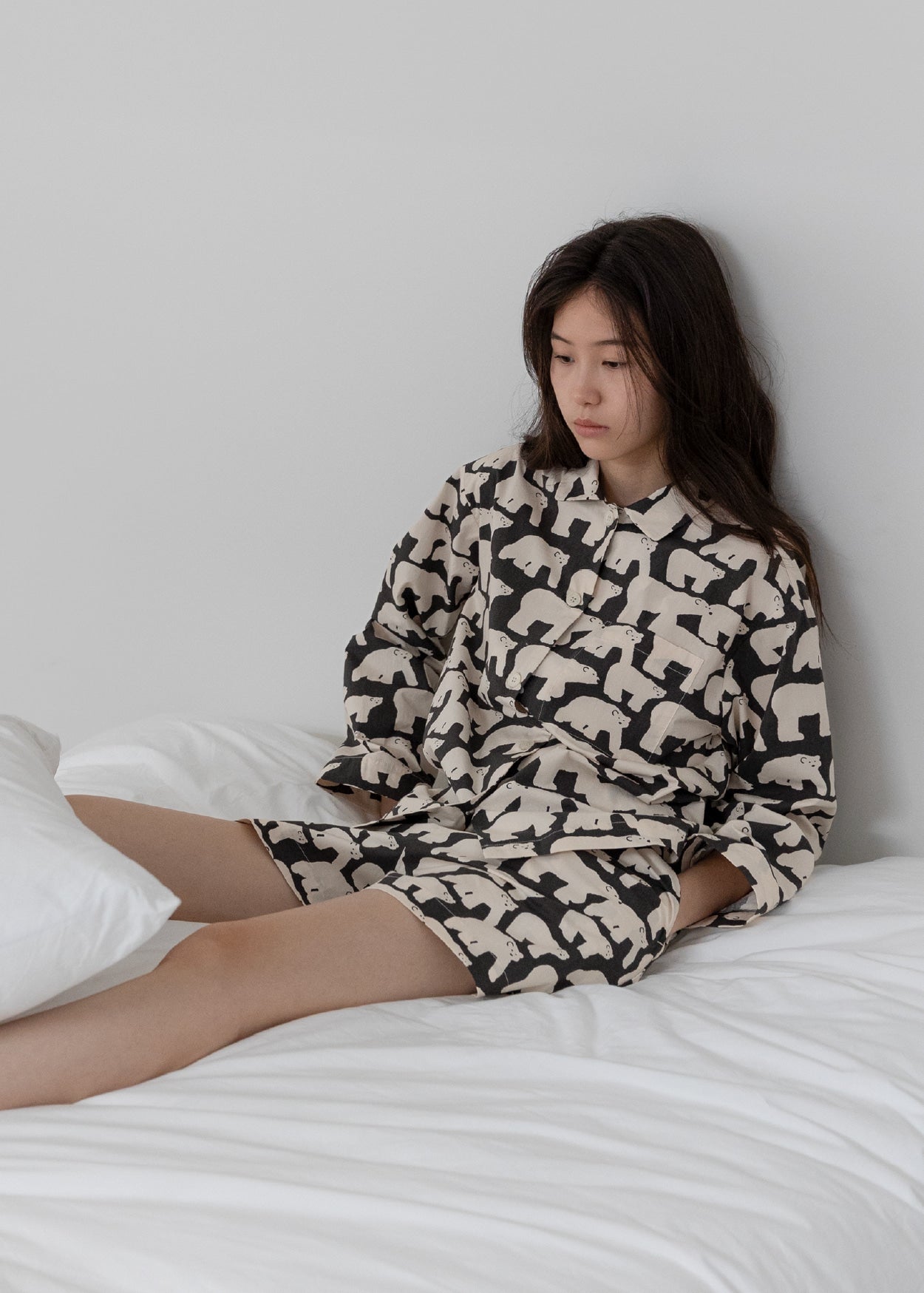 [PRE-ORDER UNTIL OCT 29] POLAR BEARS PAJAMA SET - BLACK