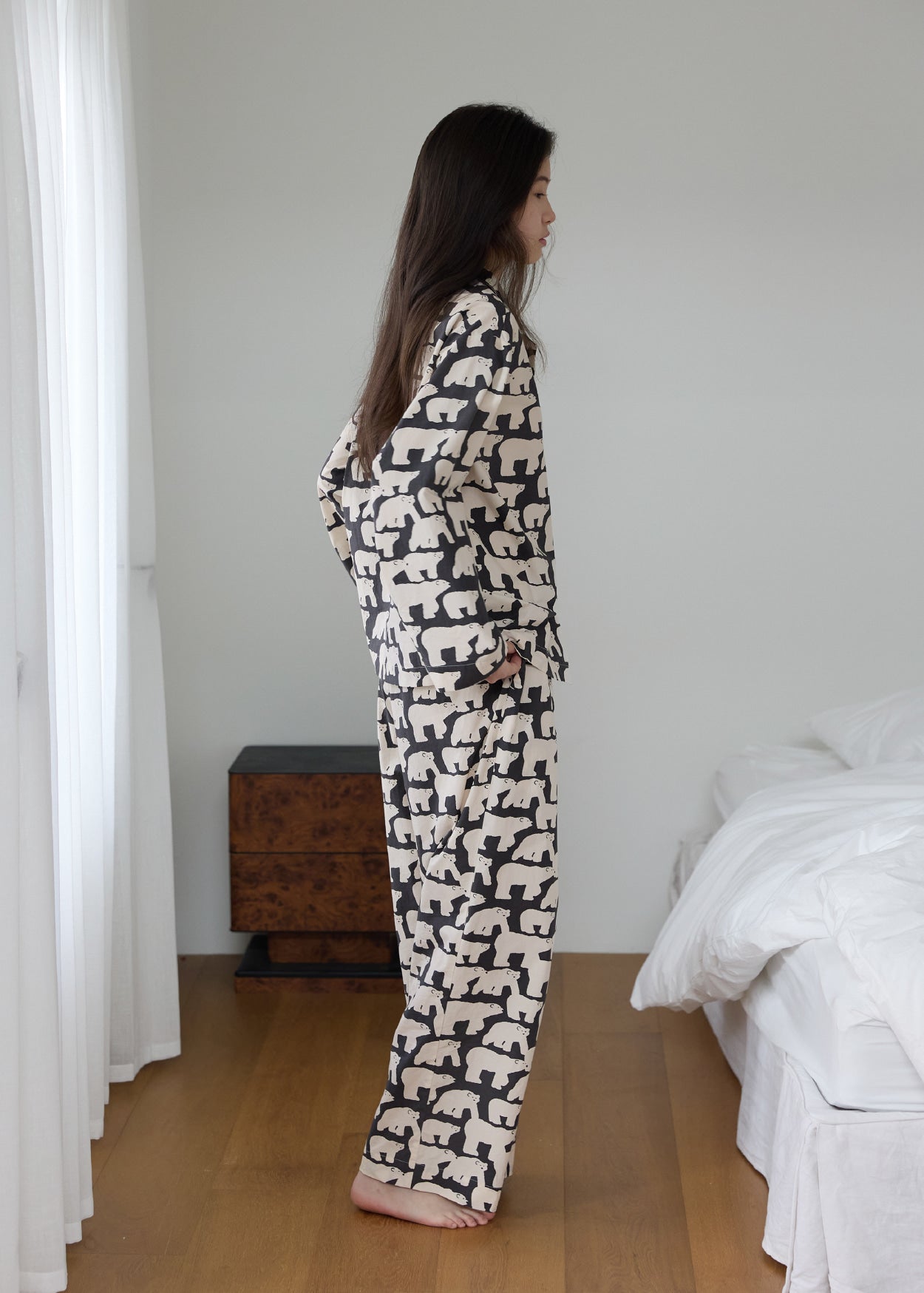 [PRE-ORDER UNTIL OCT 29] POLAR BEARS PAJAMA SET - BLACK