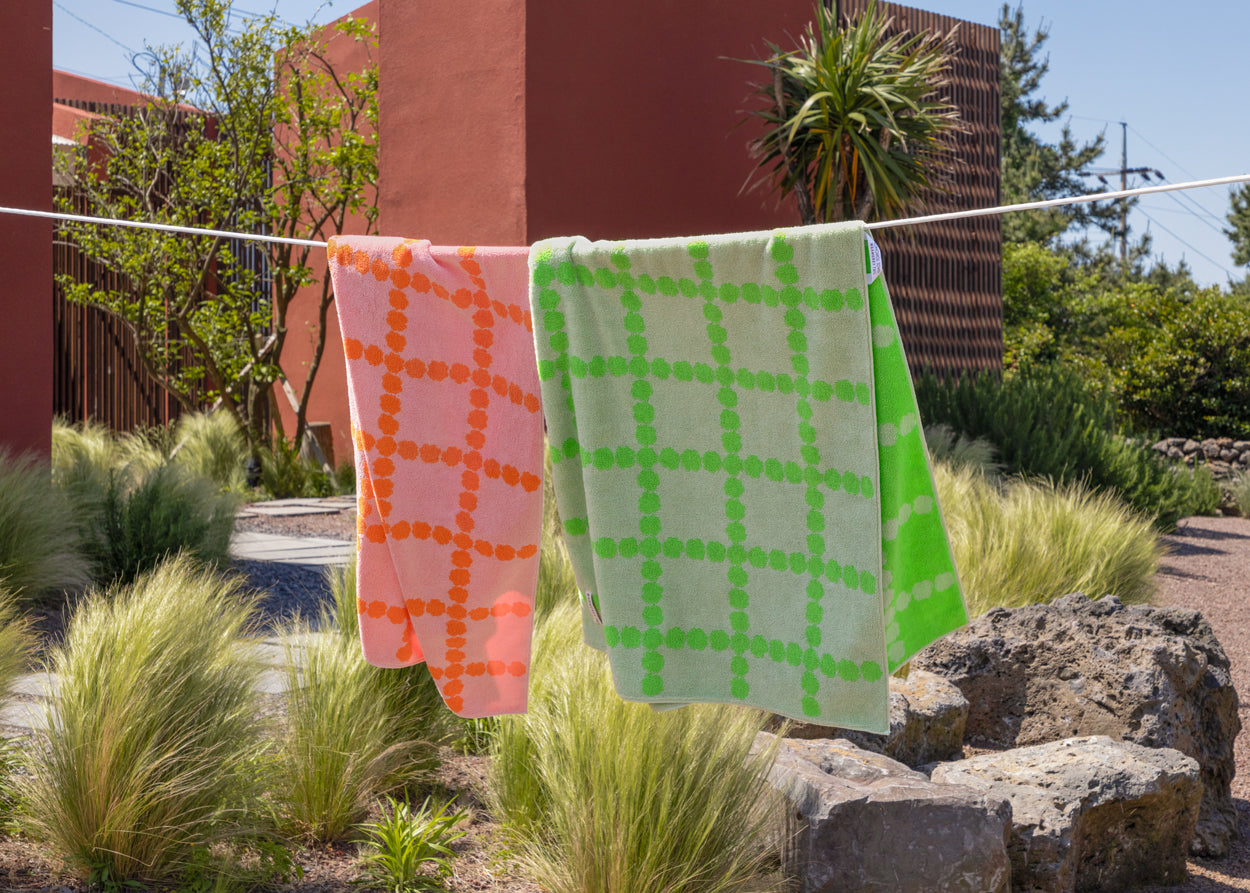 [ビーチ＆バス] ブロッサムチェック ビッグタオル ピンク