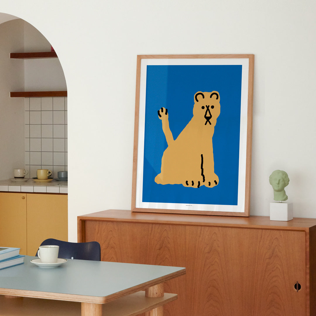 ライオネスブラウンポスター