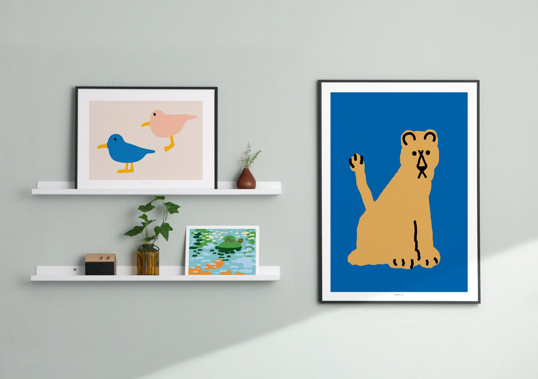 ライオネスブラウンポスター