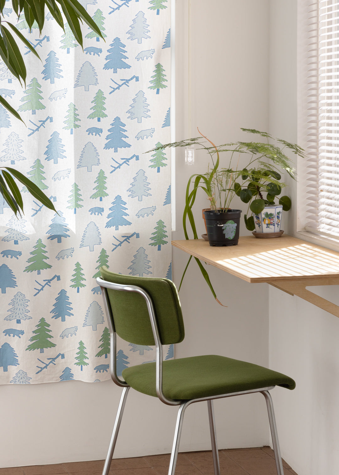 ノースランド ドアカーテン - ブルー＆グリーン