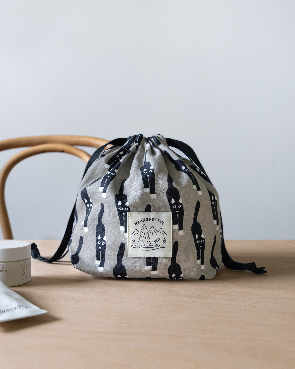 バニーバニーストリングポーチ