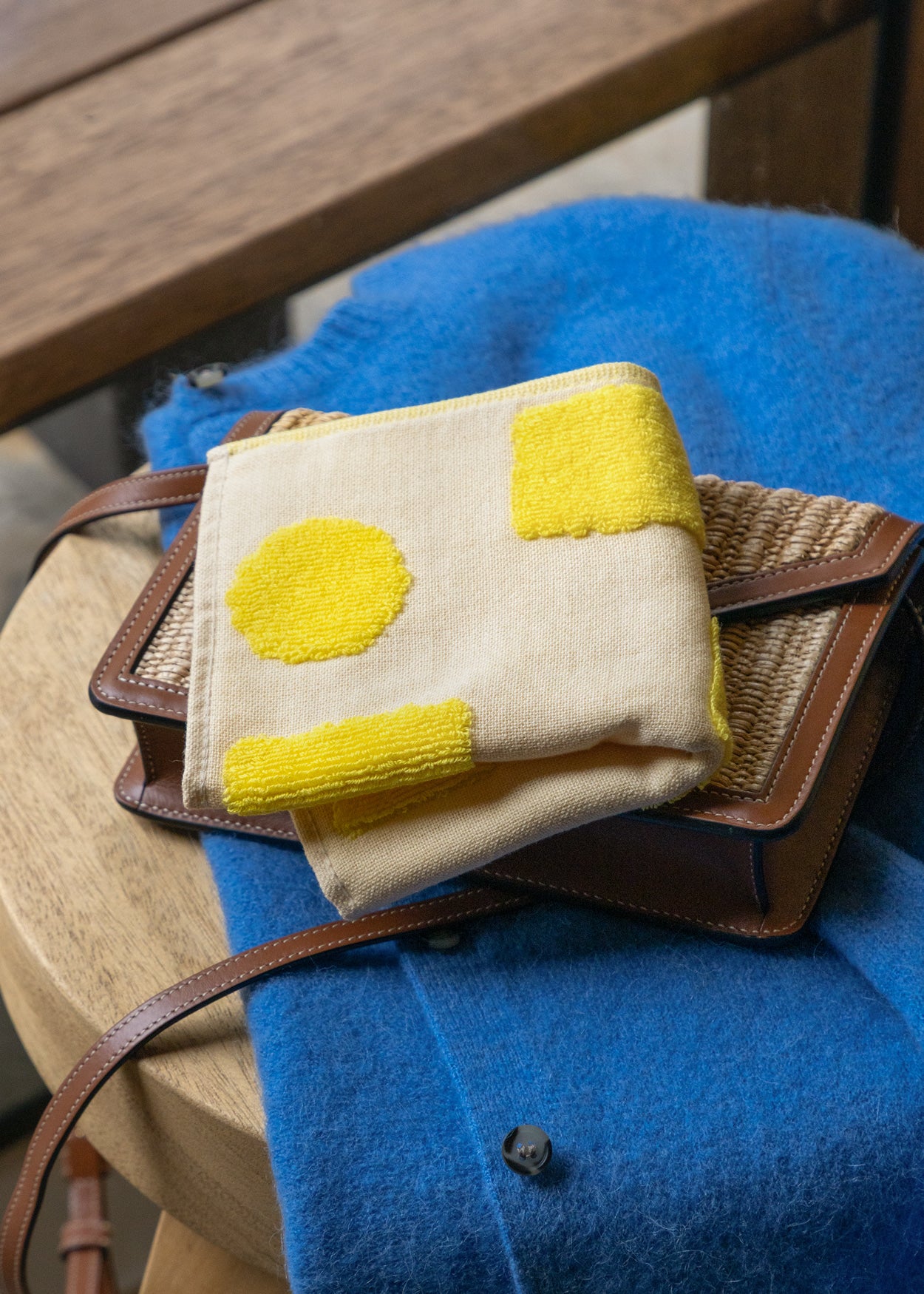 コーンハンドクロス