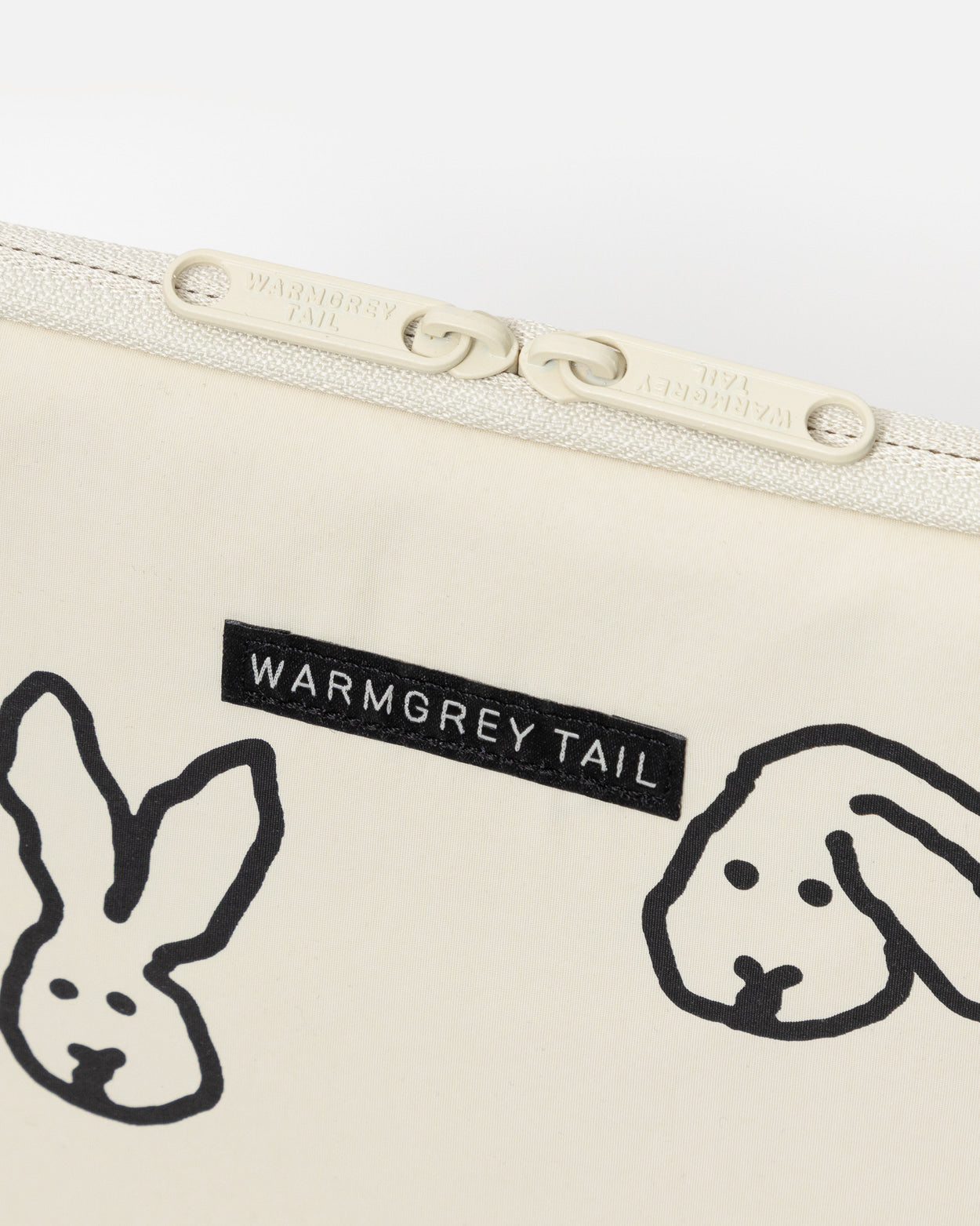 ノートパソコン/タブレット用ナイロンポーチ - バニーバニークリーム