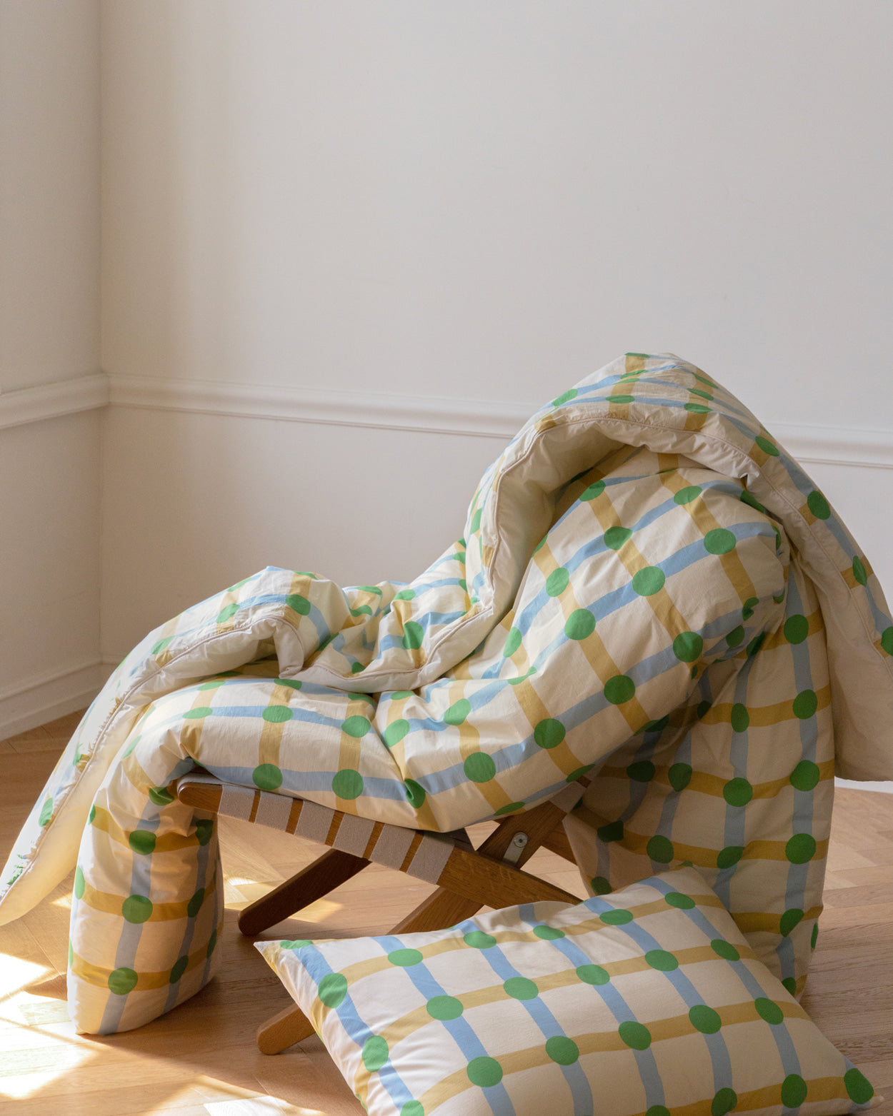 ドットチェックグリーンオンベージュピローケース（2サイズ）