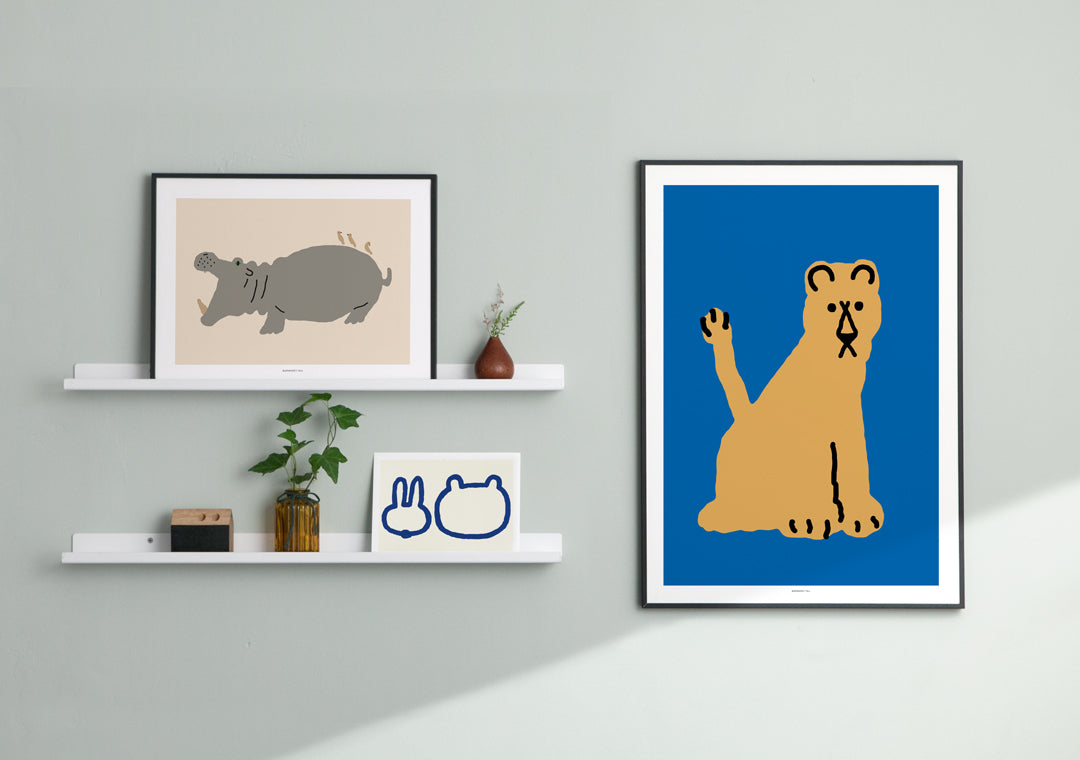 ライオネスブラウンポスター