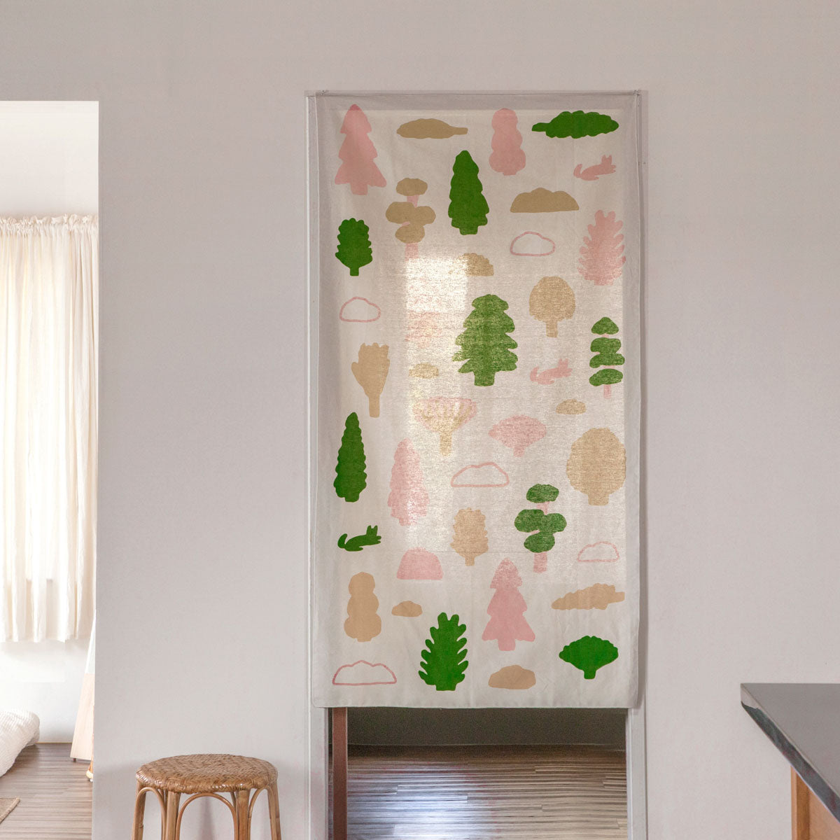 四季のドアカーテン