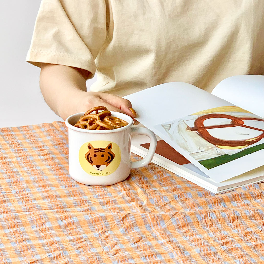 ミートタイガーイエローマグカップ